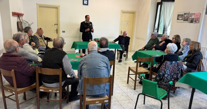 Truffe agli anziani, incontro con i Carabinieri