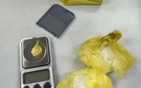 Spaccio di cocaina a domicilio, arrestato