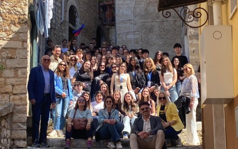 Erasmus, gli studenti di Spagna, Lituania e Germania in visita presso l’ISISS Pacifici De Magistris