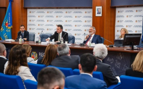 Rifiuti, la Regione presenta il nuovo Piano di gestione: in provincia di Latina discarica ad Aprilia, in ciociaria ampliata quella di Roccasecca