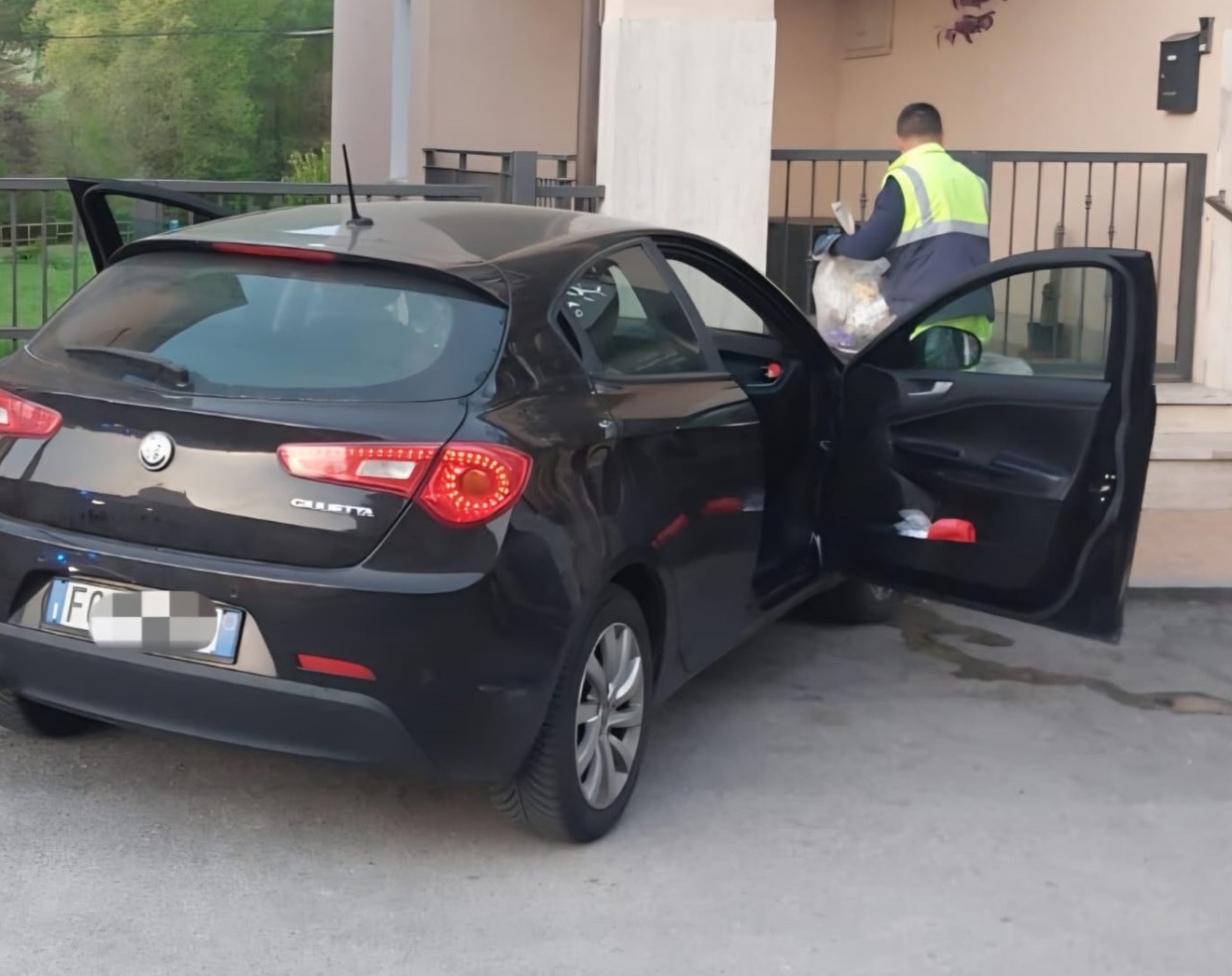 Colpiti da malore al volante, muoiono due automobilisti