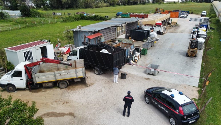 Scoperto e sequestrato un impianto abusivo di trattamento di rifiuti speciali