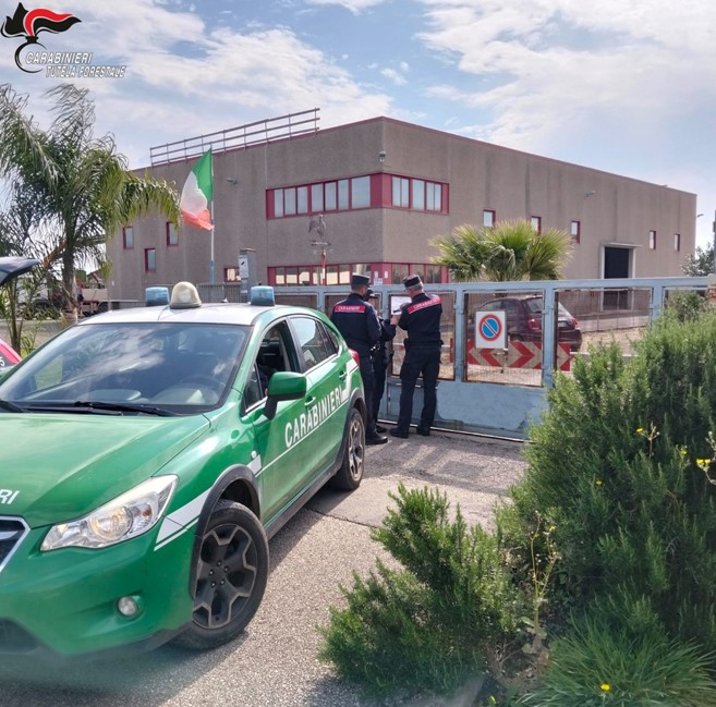 Traffico illecito di rifiuti a Borgo San Donato: 29 denunce, sequestrati azienda e 11 mezzi