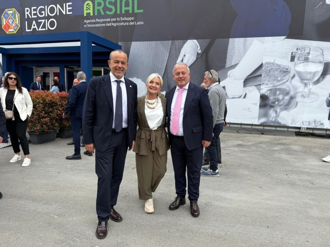 Vinitaly, Sambucci: “Straordinario veicolo di promozione e valorizzazione”
