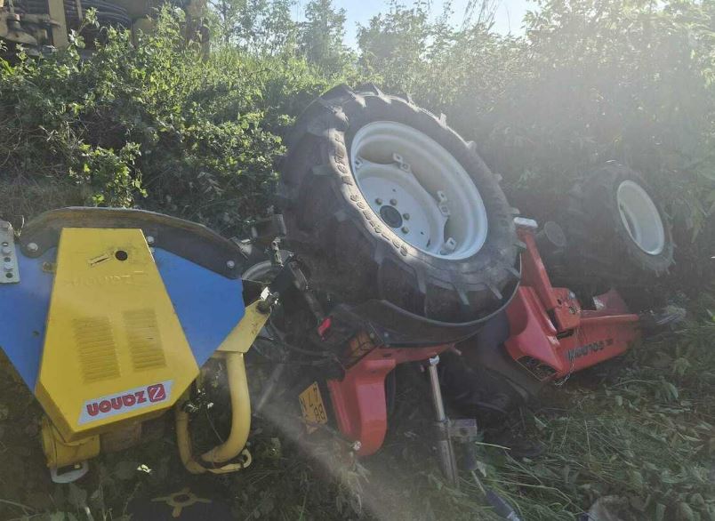 Si ribalta con il trattore e muore, vittima un agricoltore di 86 anni