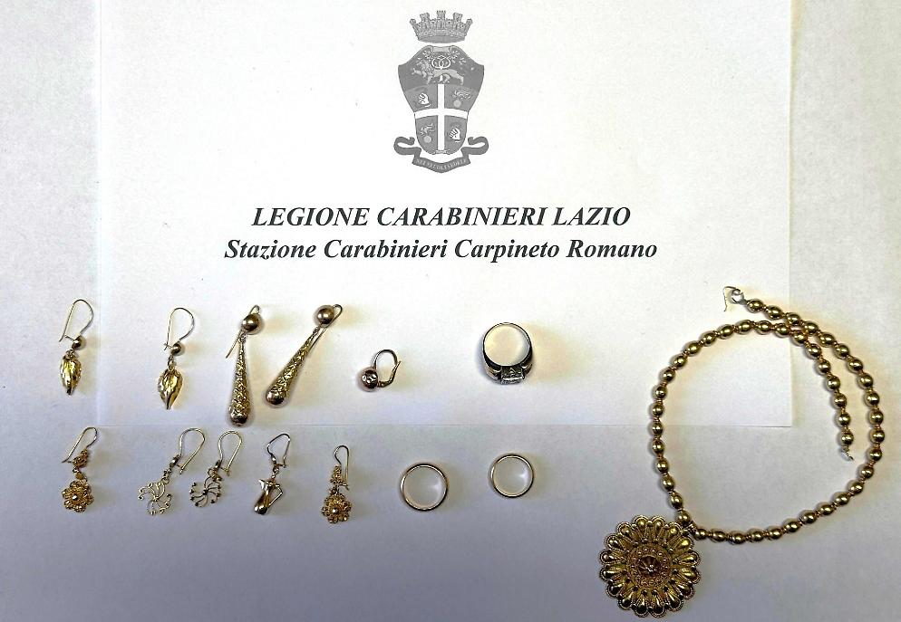 Sventa la truffa e fa arrestare i complici