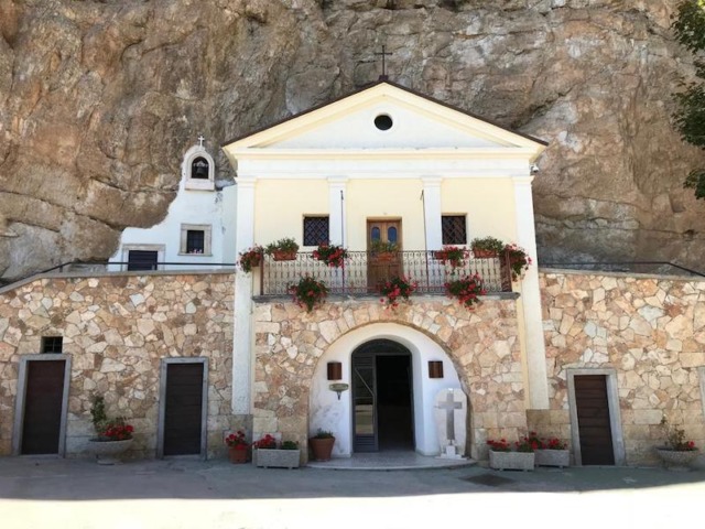 Riapre il Santuario della Santissima Trinità tra fede millenaria e memoria storica