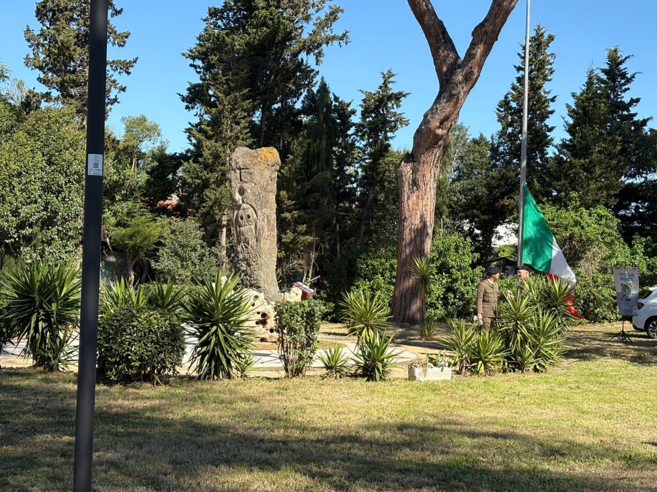 Borgo Grappa, inaugurato il monumento dei caduti restaurato in 15 giorni