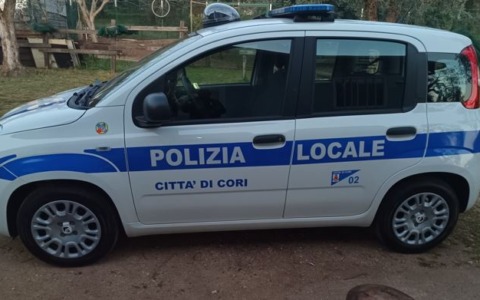 Una nuova auto a basse emissioni inquinanti per la Polizia locale