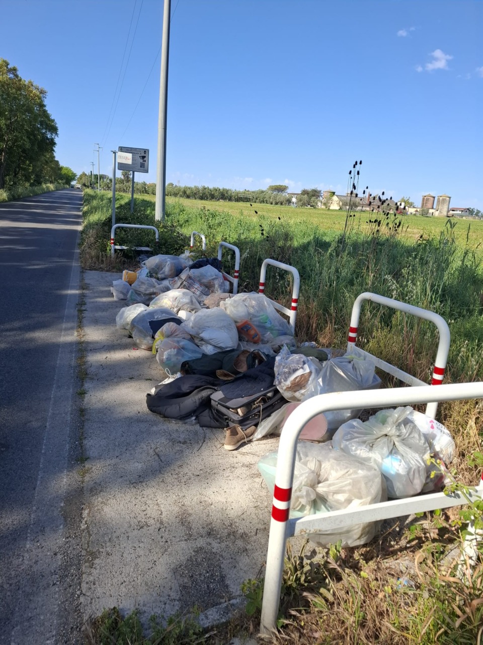 Degrado alla Selciatella, la denuncia del Comitato di Quartiere