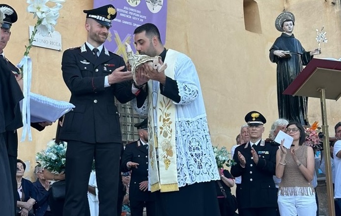 Undici anni dopo il furto torna a Maranola il “Bambinello di Sant’Antonio”