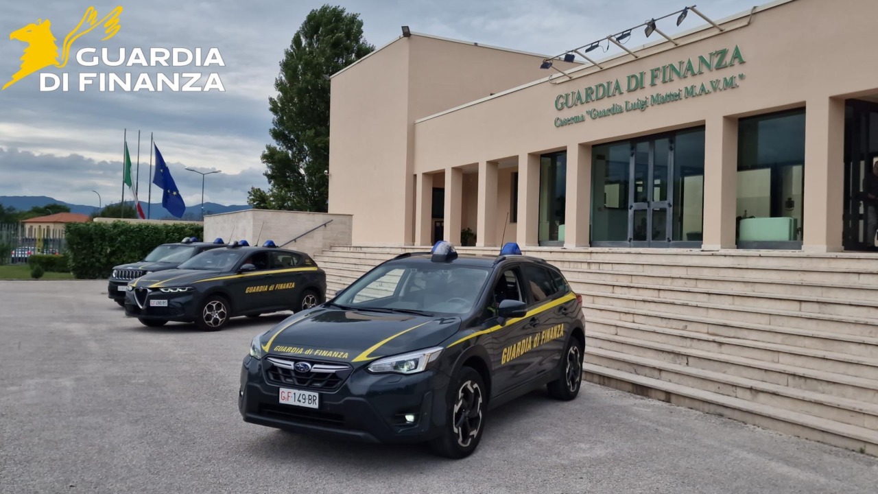 Truffa del finto finanziere, Guardia di Finanza: “Non recarsi in nessuna caserma”