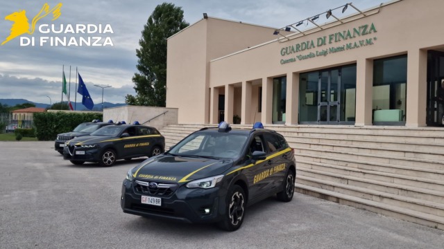 Truffa del finto finanziere, Guardia di Finanza: “Non recarsi in nessuna caserma”