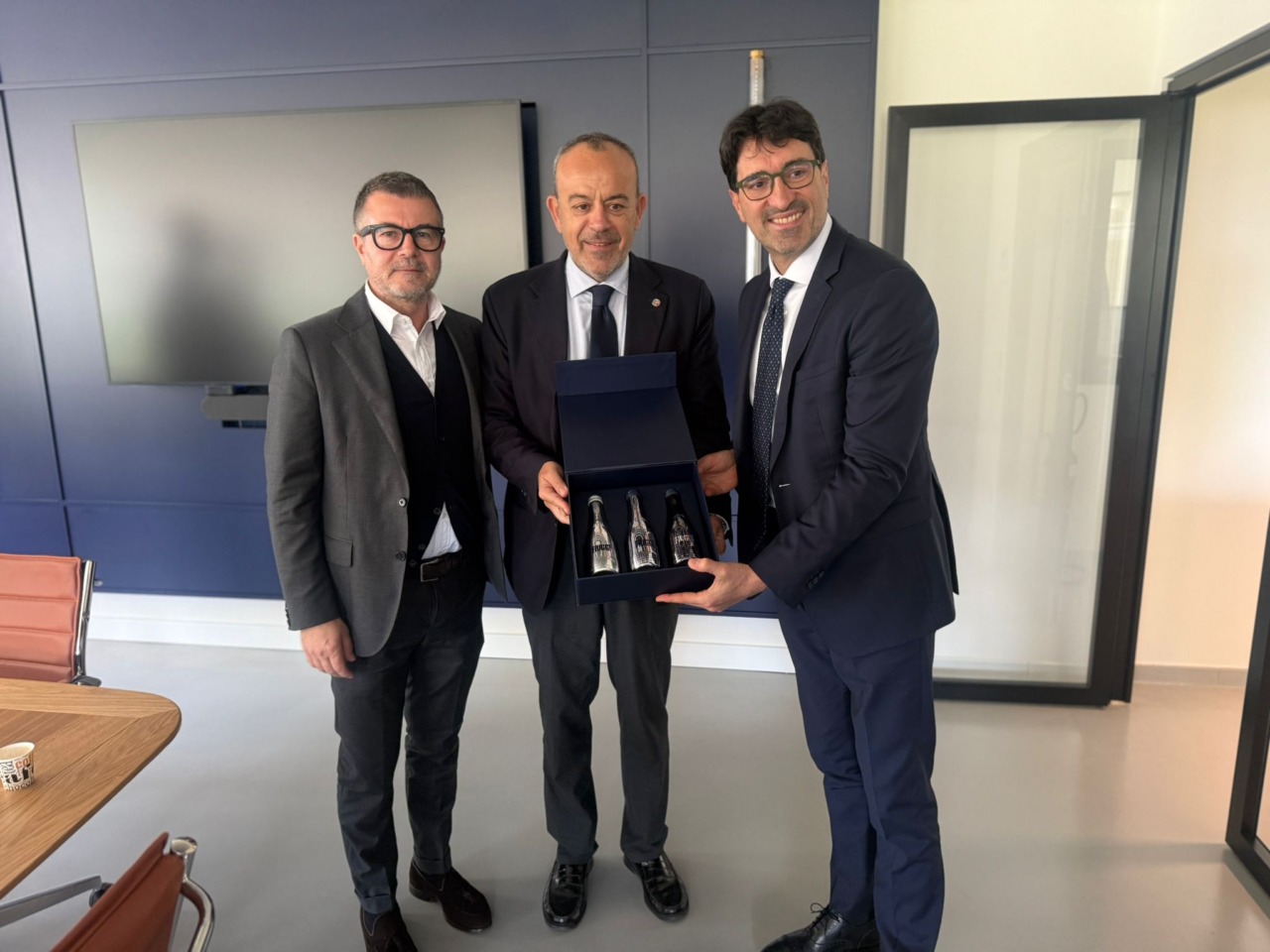 Stabilimento acqua, la visita del Presidente del Consiglio regionale del Lazio Aurigemma