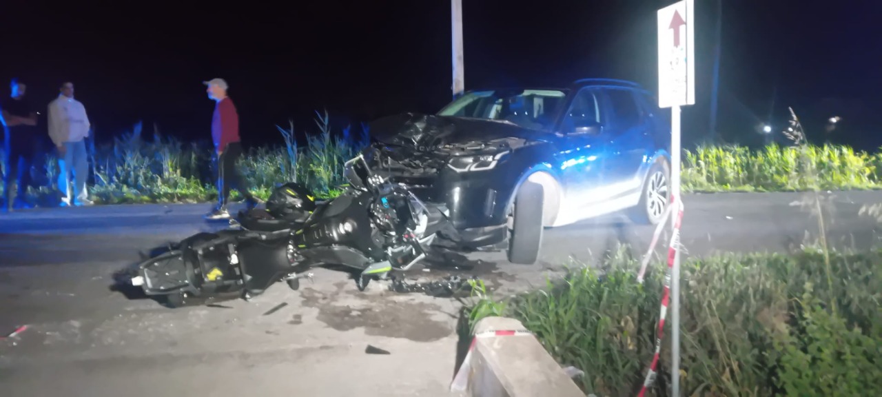 Incidente sulla Migliara 58, morto un motociclista. E’ la quarta vittima in 24 ore