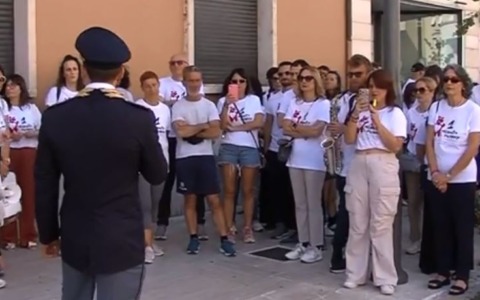“Un minuto di rumore” contro ogni forma di violenza. LE INTERVISTE