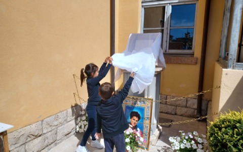 Borgo San Michele, intitolato il Parco Giochi a San Carlo Acutis. LE INTERVISTE