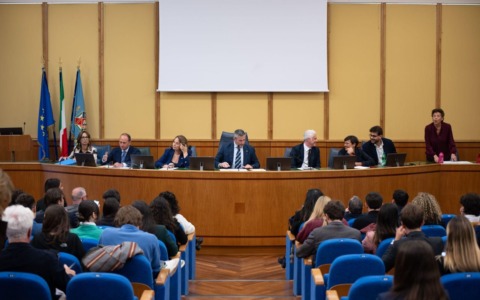 Diritto allo studio, in Regione il confronto tra Giunta, Consiglio e studenti