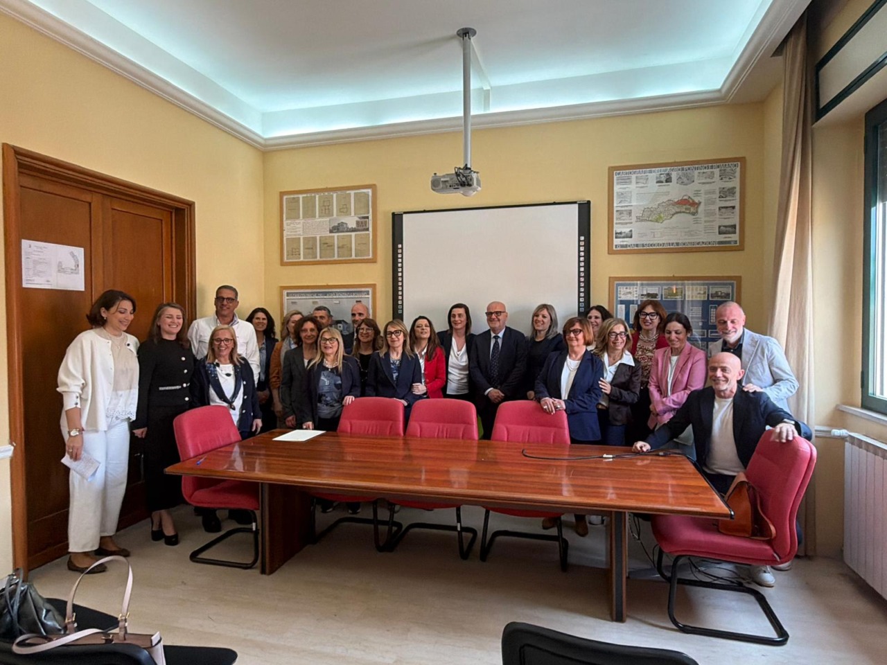 Scuola e istituzioni insieme per programmare il futuro della formazione