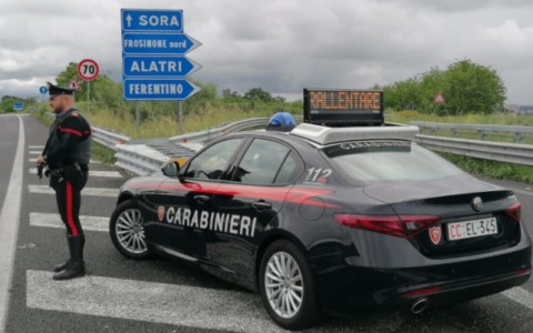 Arrestato 5 giorni fa, aggredisce i Carabinieri ferendone uno