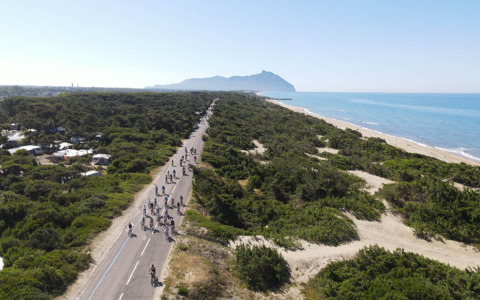 Quarant’anni di Ciclonatura: torna la storica pedalata tra i sentieri del Parco del Circeo