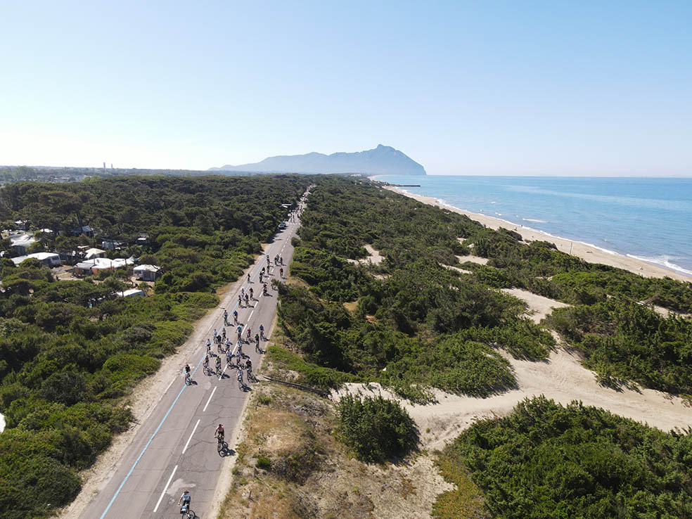Quarant’anni di Ciclonatura: torna la storica pedalata tra i sentieri del Parco del Circeo