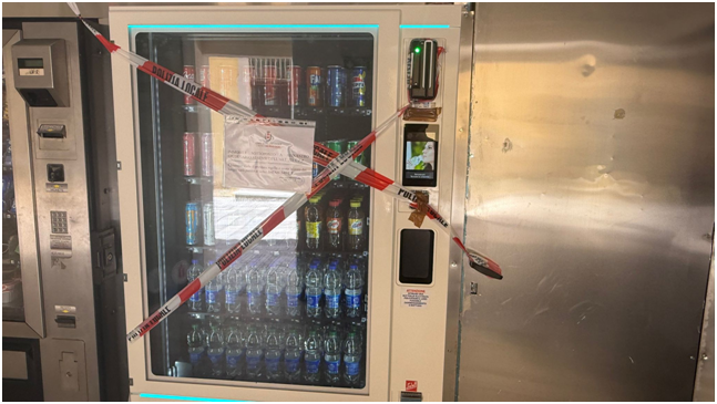 Sequestrato un distributore automatico con bevande alcoliche