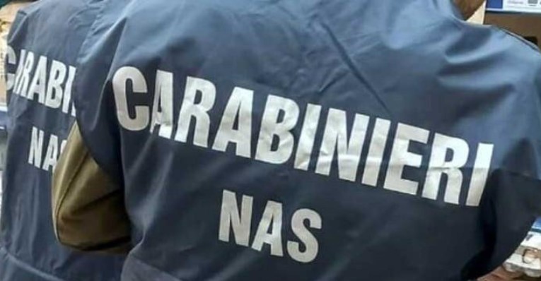 Sicurezza alimentare: il NAS chiude due bar in centro