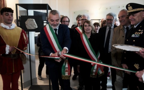 Inaugurata l’Ala Marchetti: taglio del nastro e sorvolo degli SF-260