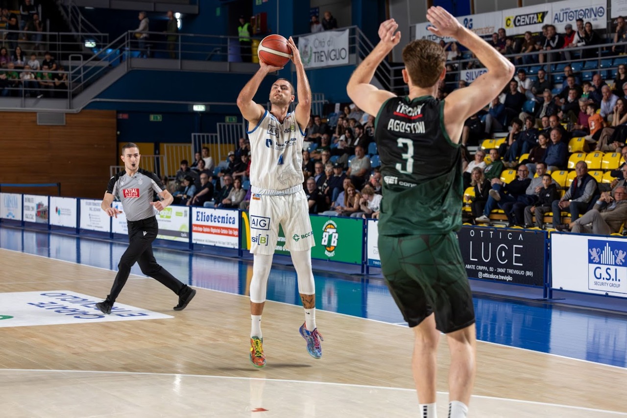 Play off, Benacquista Latina sconfitta a Treviglio. Domani c’è gara 4