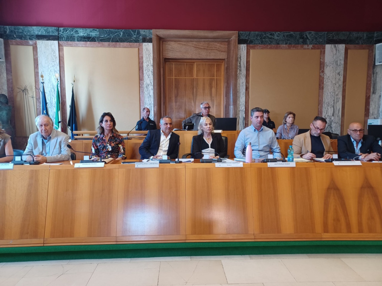 Via don Morosini, il Consiglio comunale. Il sindaco: “Entro fine estate la conclusione dei primi interventi di riqualificazione”. LE INTERVISTE