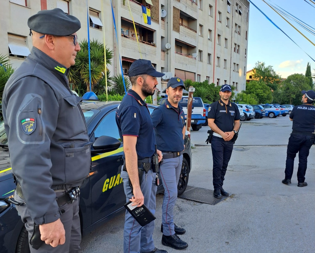 Maxi controllo interforze, tre denunciati e un segnalato
