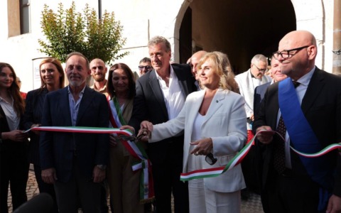 Al via Vini d’Abbazia 2026: primo giorno all’insegna dell’enoturismo e dell’arte