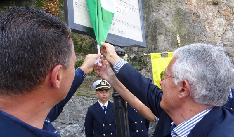 Scoperta la targa di Pasquale Corbo