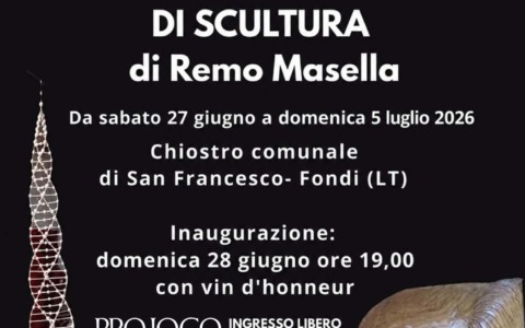 La mostra di scultura in legno di Remo Masella