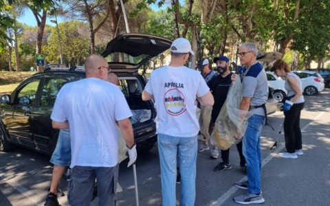 Domenica ecologica al Parco Falcone e Borsellino, raccolti 21 sacchi di rifiuti