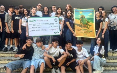 La 3ªA della scuola “Plinio il Vecchio” di Cisterna vince il concorso nazionale “Il Circolo del Vetro”