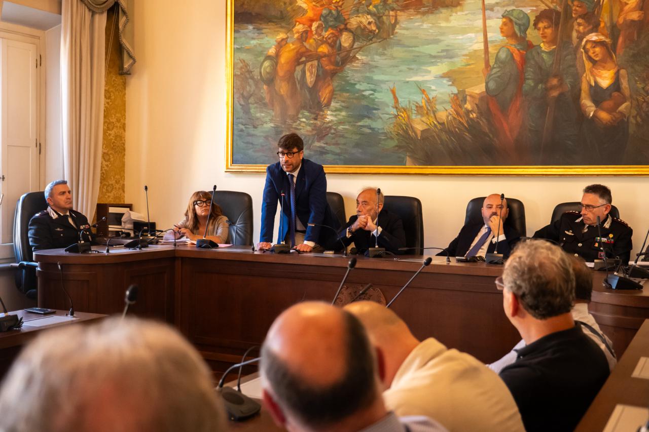 Sicurezza e strade killer: i sindaci del Frusinate incontrano il Prefetto