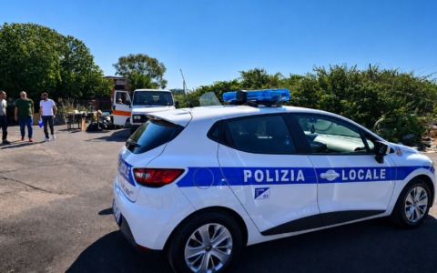 Sgombero nell’area del mercato settimanale