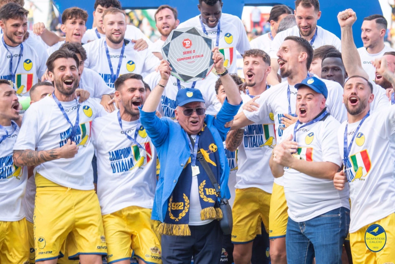 L’Ascoli ritorna in Serie B. Alla Scafatese lo scudetto della Serie D