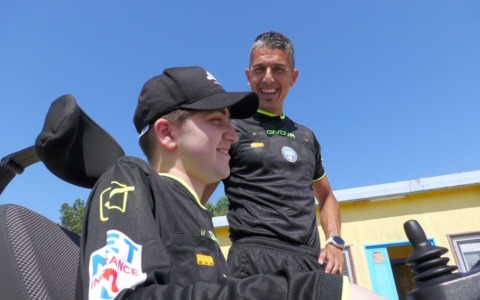 “Una Partita per la Ricerca” e il sogno dell’arbitro Mirko di Avezzano
