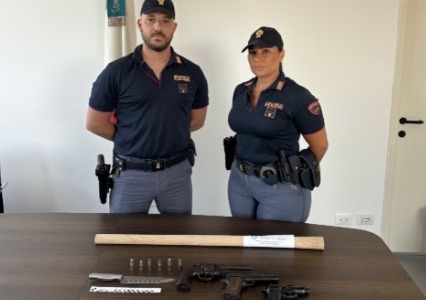 Minacce con la pistola, arrestato