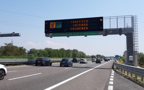 Primo weekend da bollino nero, occhi puntati sulle arterie lungo il litorale