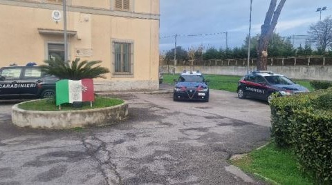 Caporalato e condizioni degradanti per i braccianti, denunciato titolare di azienda agricola