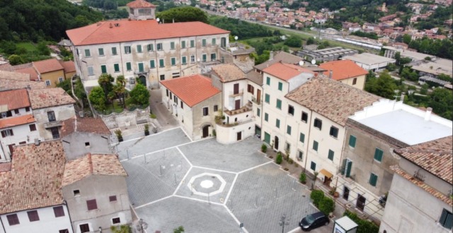 La protesta per le strutture sanitarie non si ferma