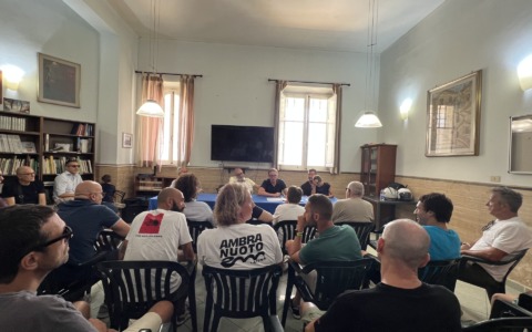 Cresce la mobilitazione per salvare nuoto e pallanuoto