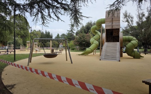 Parco Falcone e Borsellino, problemi dopo la riapertura: “Si staccano i bulloni dallo scivolo”