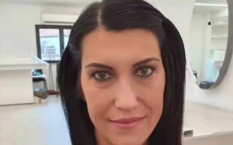 Porta avanti la gravidanza nonostante la malattia, muoiono madre e bimbo. La vittima è Francesca Mattei