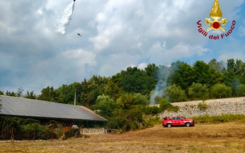Vasti incendi tra Veroli e Ceccano