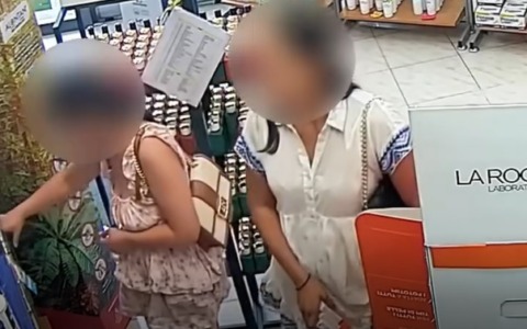 Furto nella farmacia del sindaco allo Scalo, due ladre riprese dalle telecamere